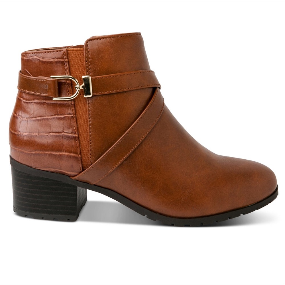NWT Karen Scott Francess Booties in Cognac - Picture 8 of 9